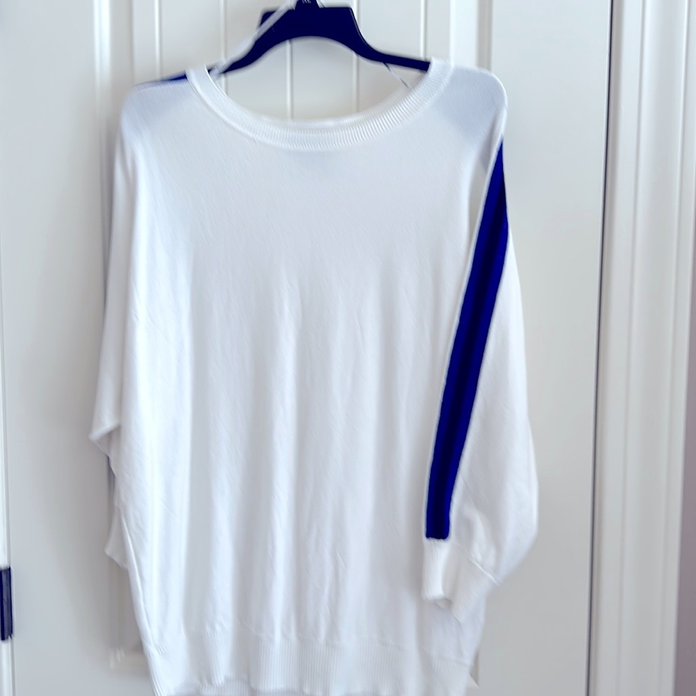 DKNY 3/4 Sleeve Sweater